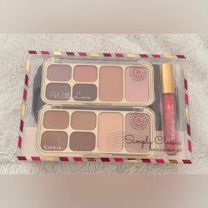 Makeup Palette Set with Lip Gloss and cosmetic bag